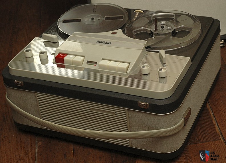 tape-recorder-reel-to-reel-2